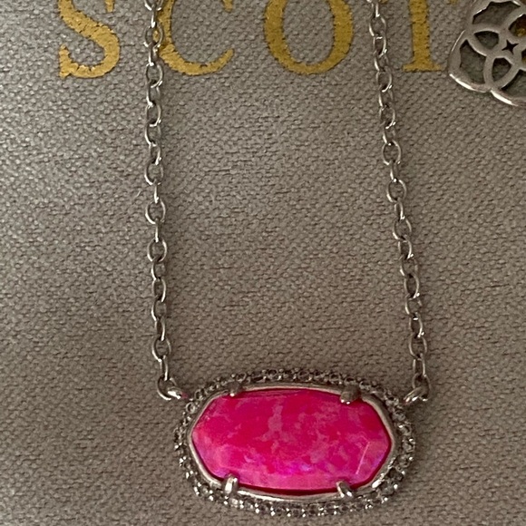 Custom Elisa Lux Necklace - Picture 4 of 4